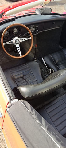 Volkswagen Karmann Ghia 1.6 CABRIOLET