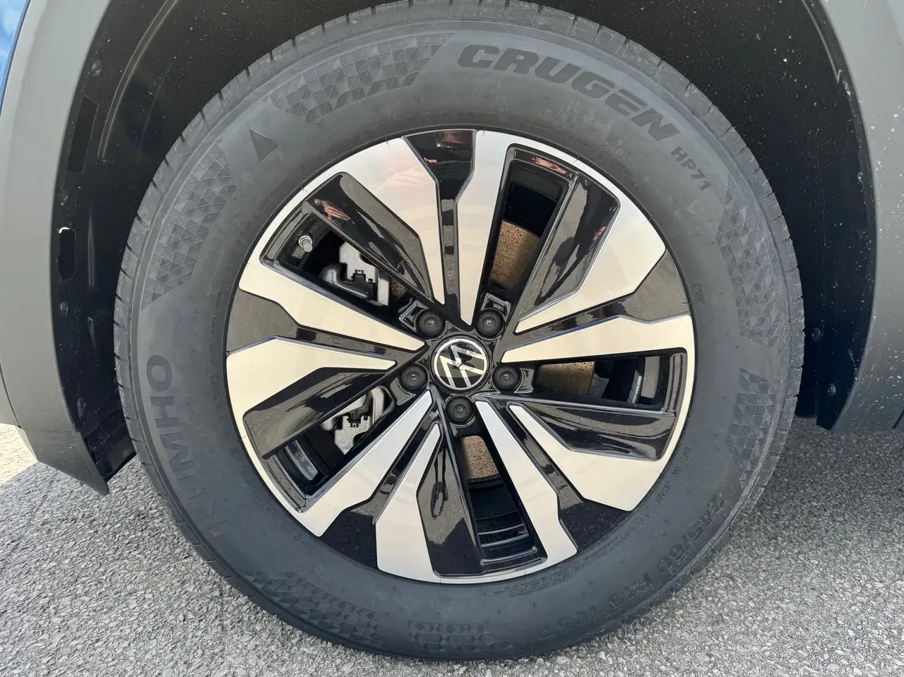 Volkswagen Atlas снимка Volkswagen Atlas