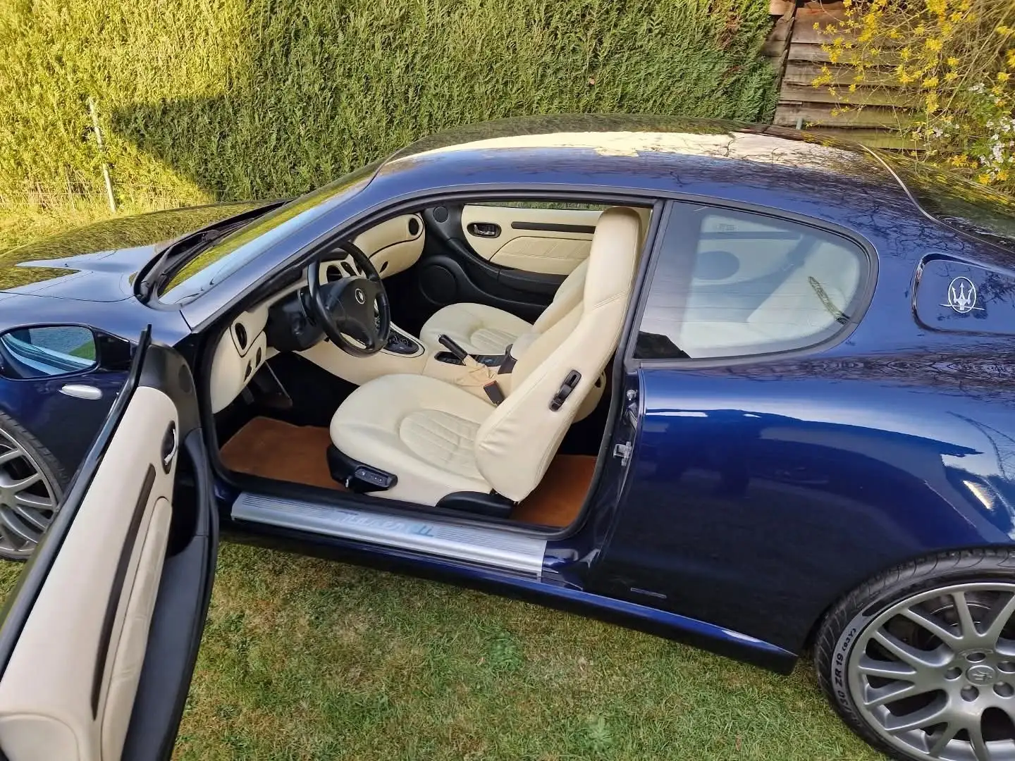 Maserati 4200 - 2