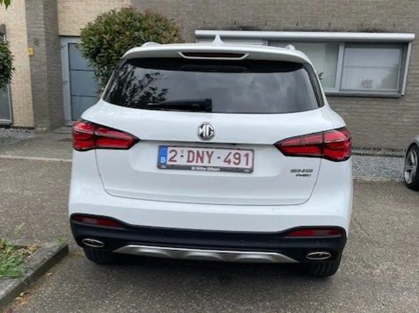 MG EHS EHS PHEV Luxury Wit - 2