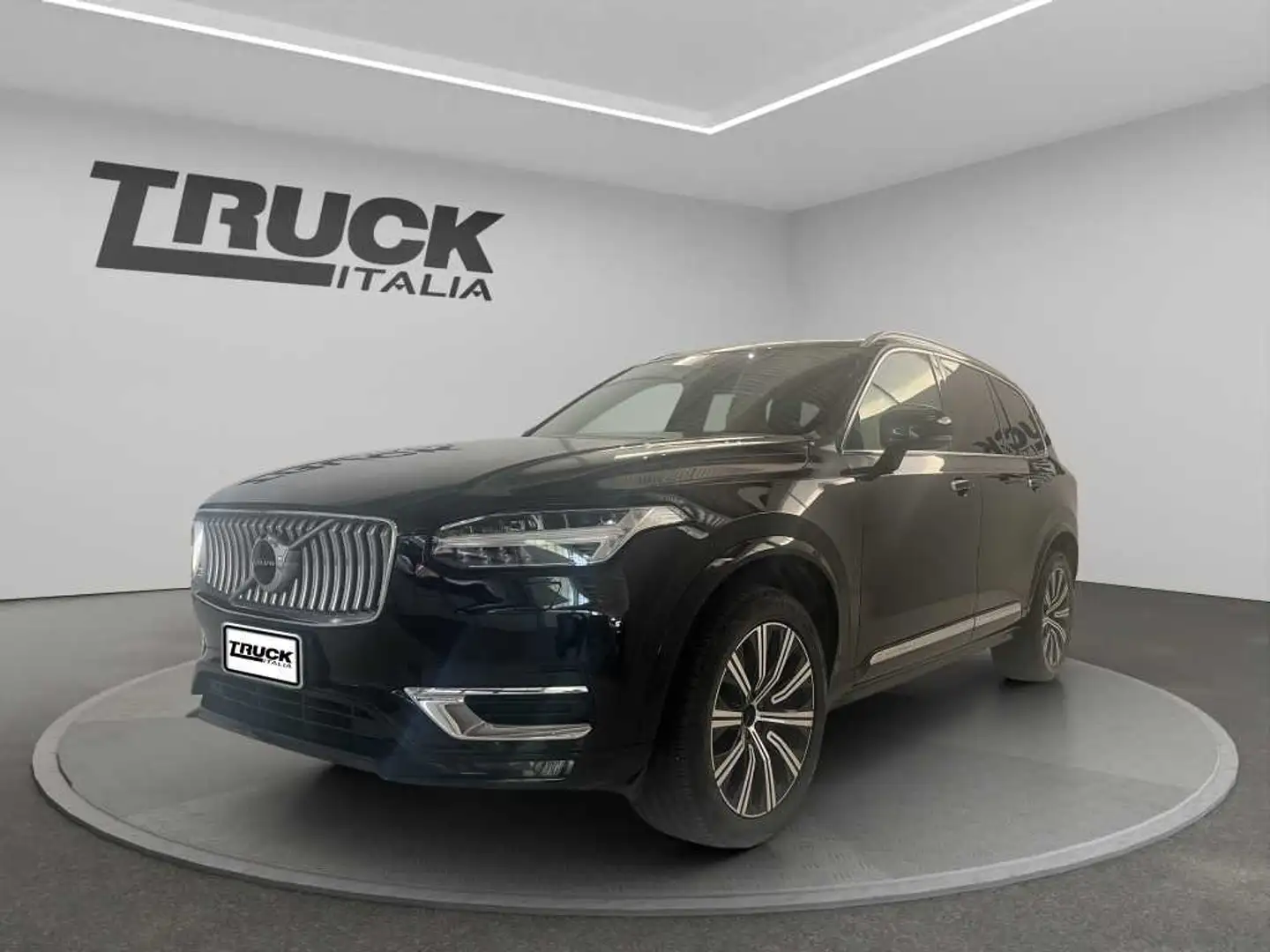 Volvo XC90 II - XC90 2.0 b5 Inscription awd geartronic my20 Černá - 1