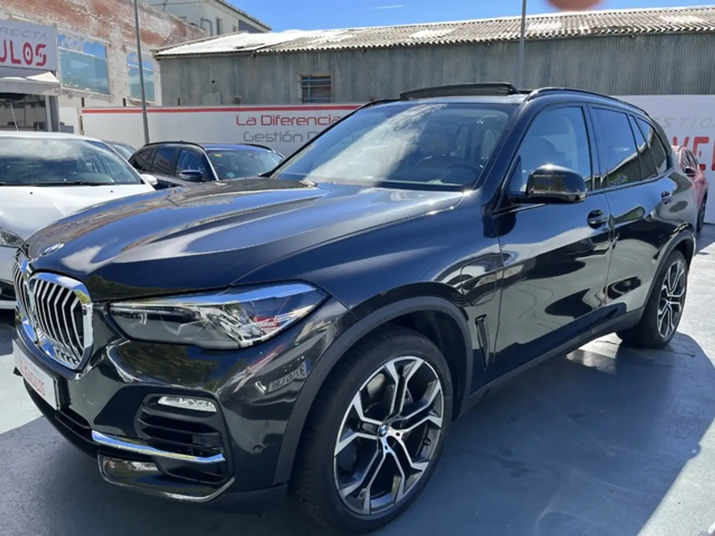 BMW X5 xDrive 45e Grigio - 1