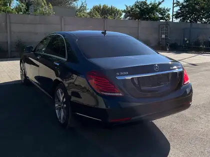 Annonce voiture d'occasion Mercedes-Benz S 300 - CARADIZE