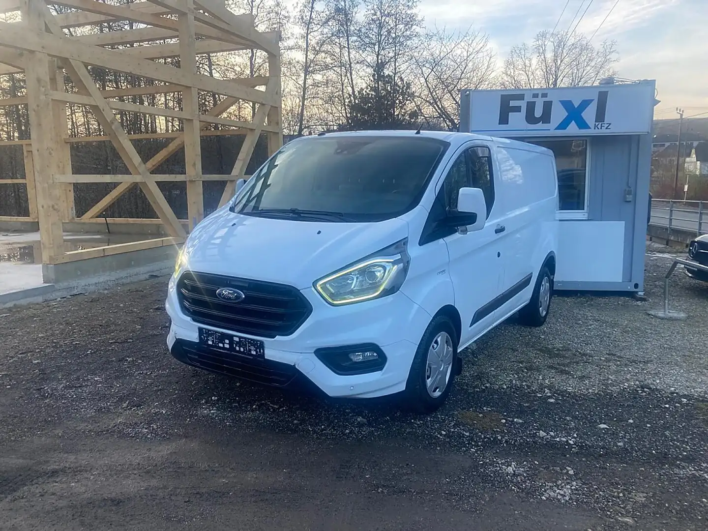 Ford Transit Custom Kasten 2,0 L1H1 340 Trend Aut. Blanc - 1