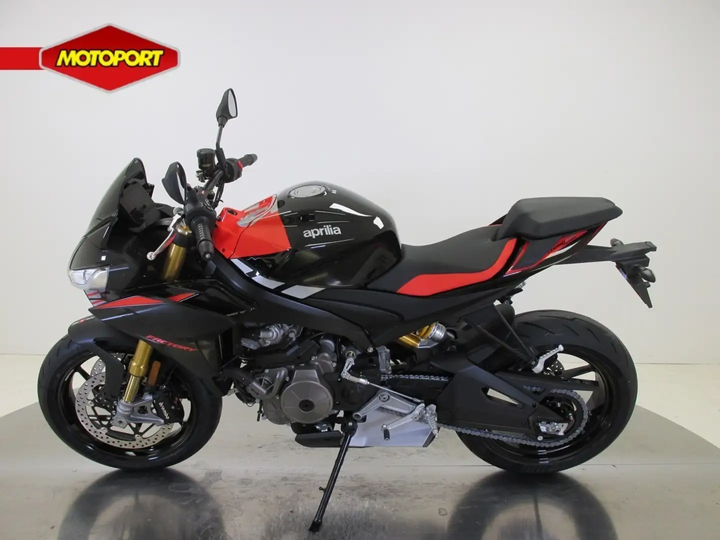 Aprilia Tuono 660 FACTORY Zwart - 2