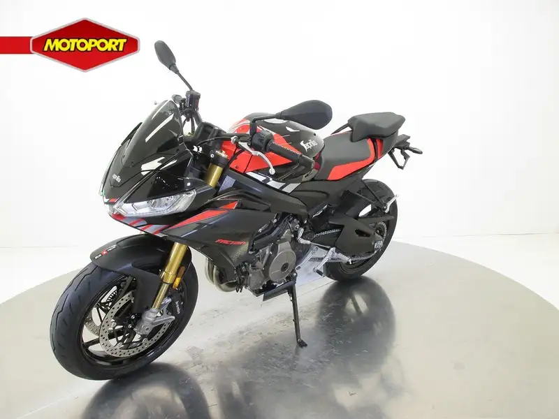 Aprilia Tuono - foto 3