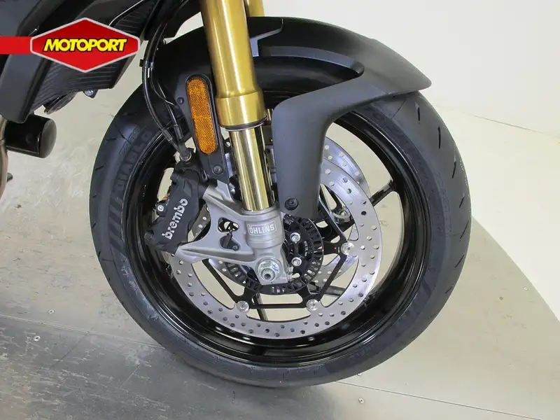 Aprilia Tuono - foto 5