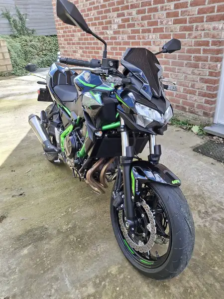 Kawasaki Z 650 - foto 2