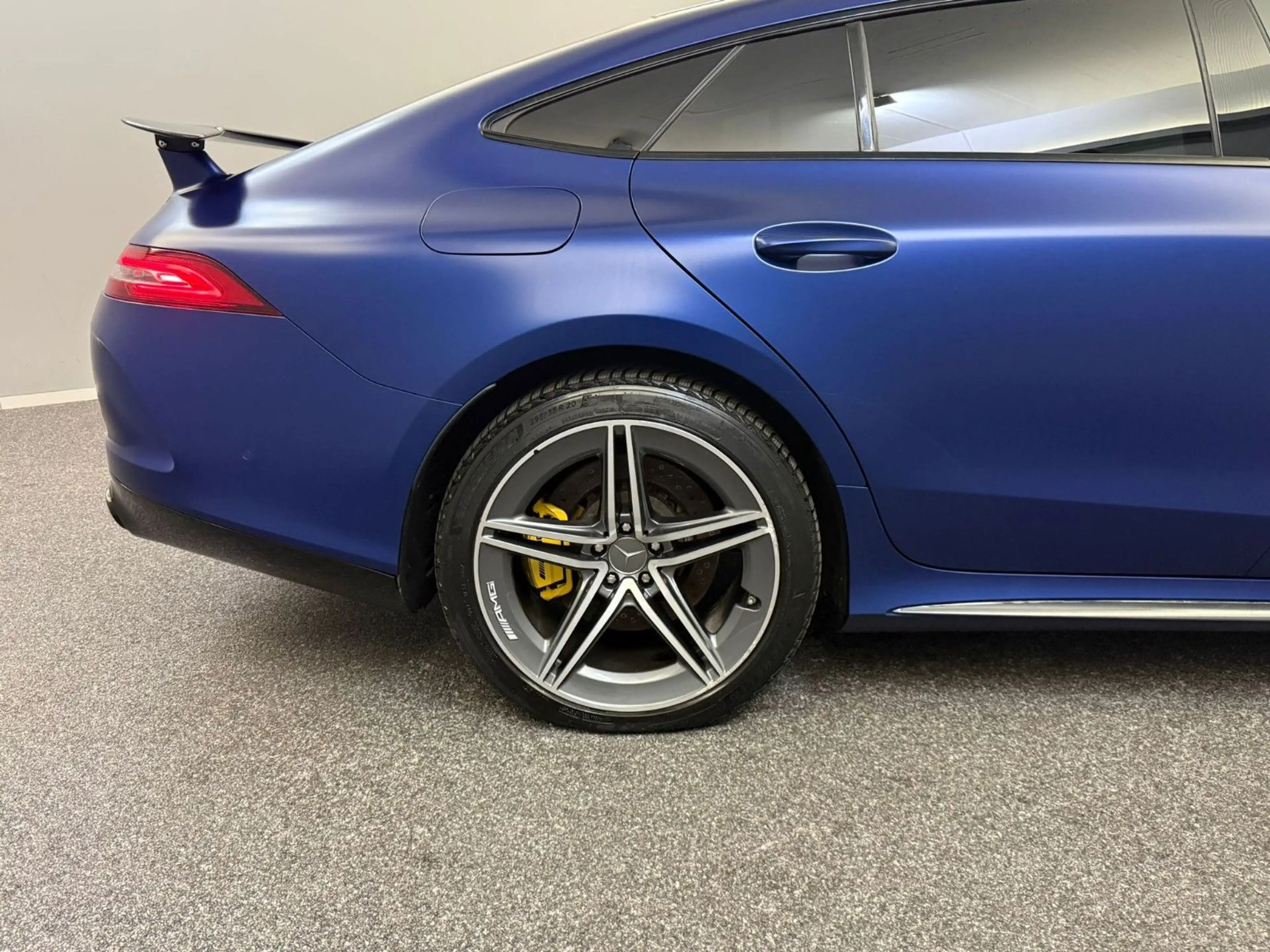 Mercedes-Benz AMG GT 43 4Matic+ CARBON*BURM*MASSAGE*MBEAM*AERO — photo 11