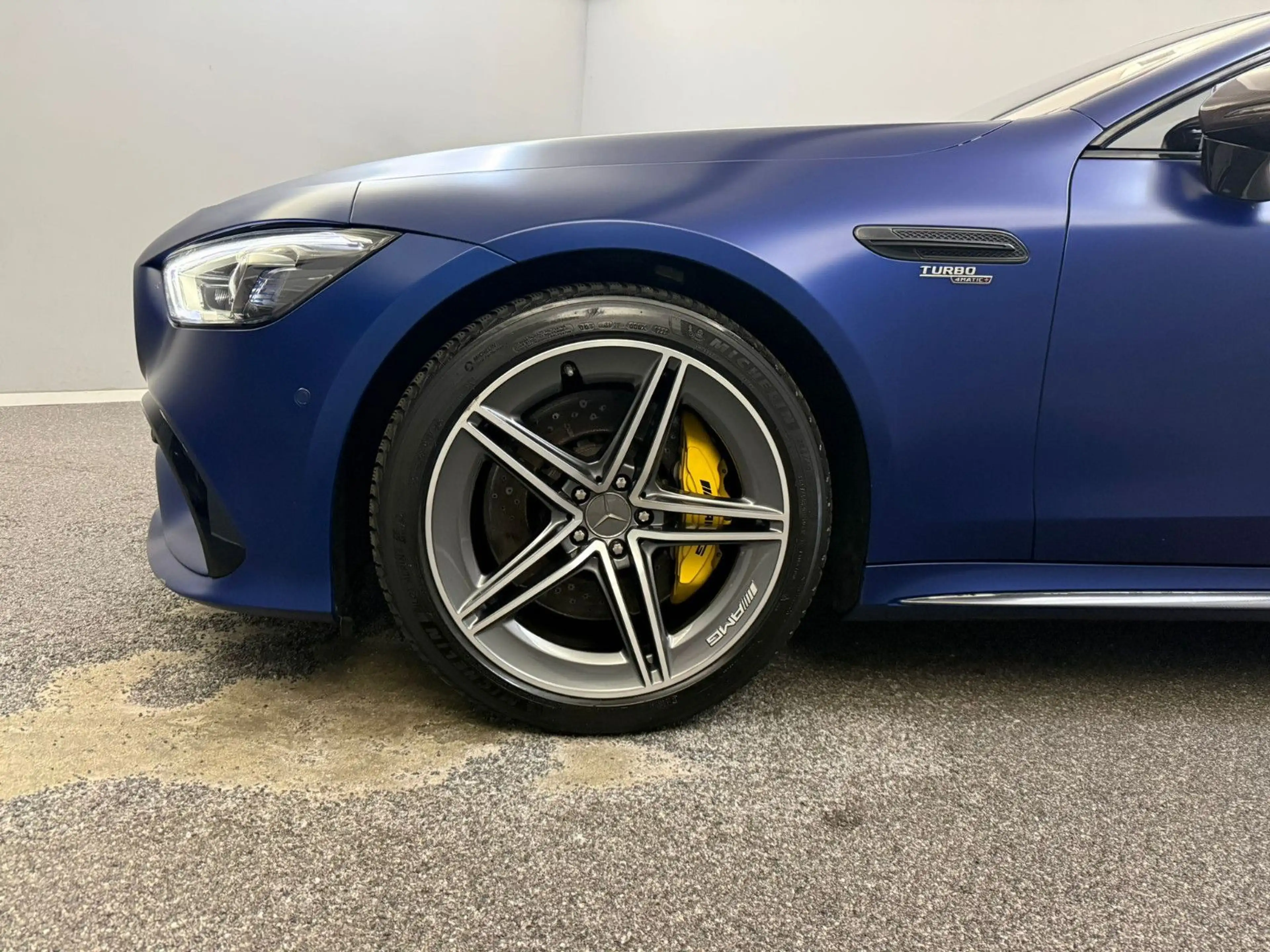 Mercedes-Benz AMG GT 43 4Matic+ CARBON*BURM*MASSAGE*MBEAM*AERO — photo 4