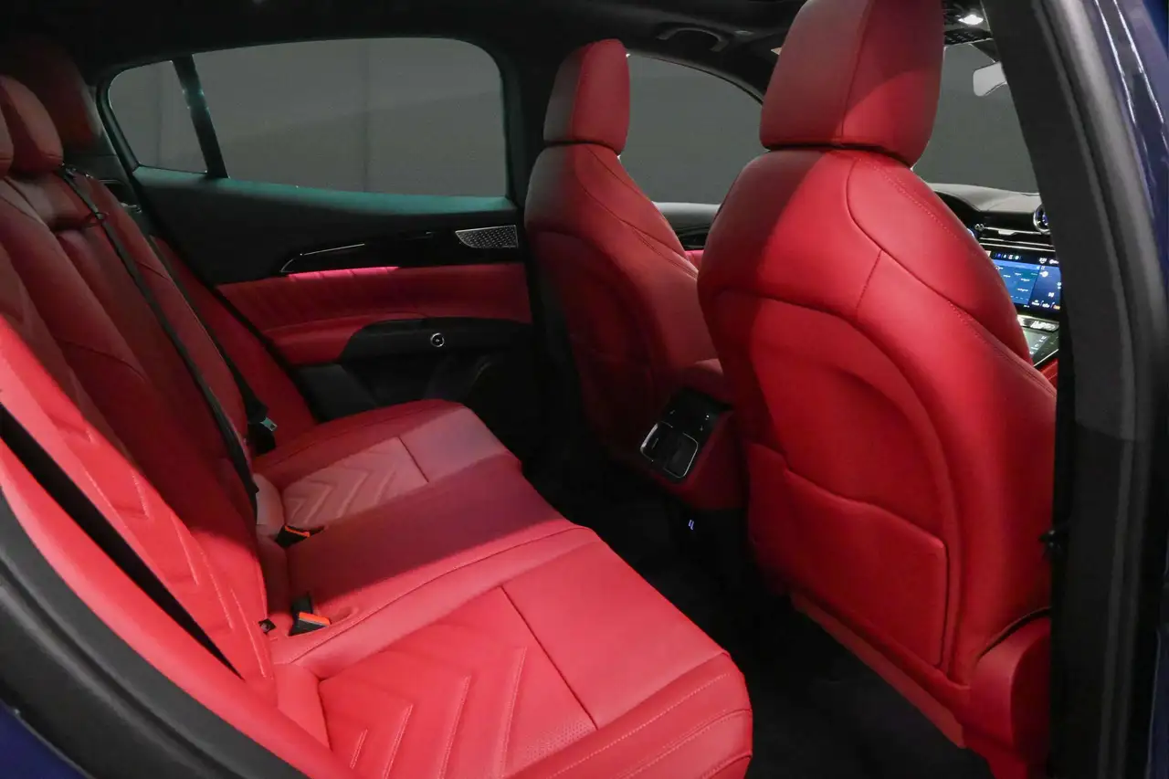 Maserati Grecale снимка Maserati Grecale