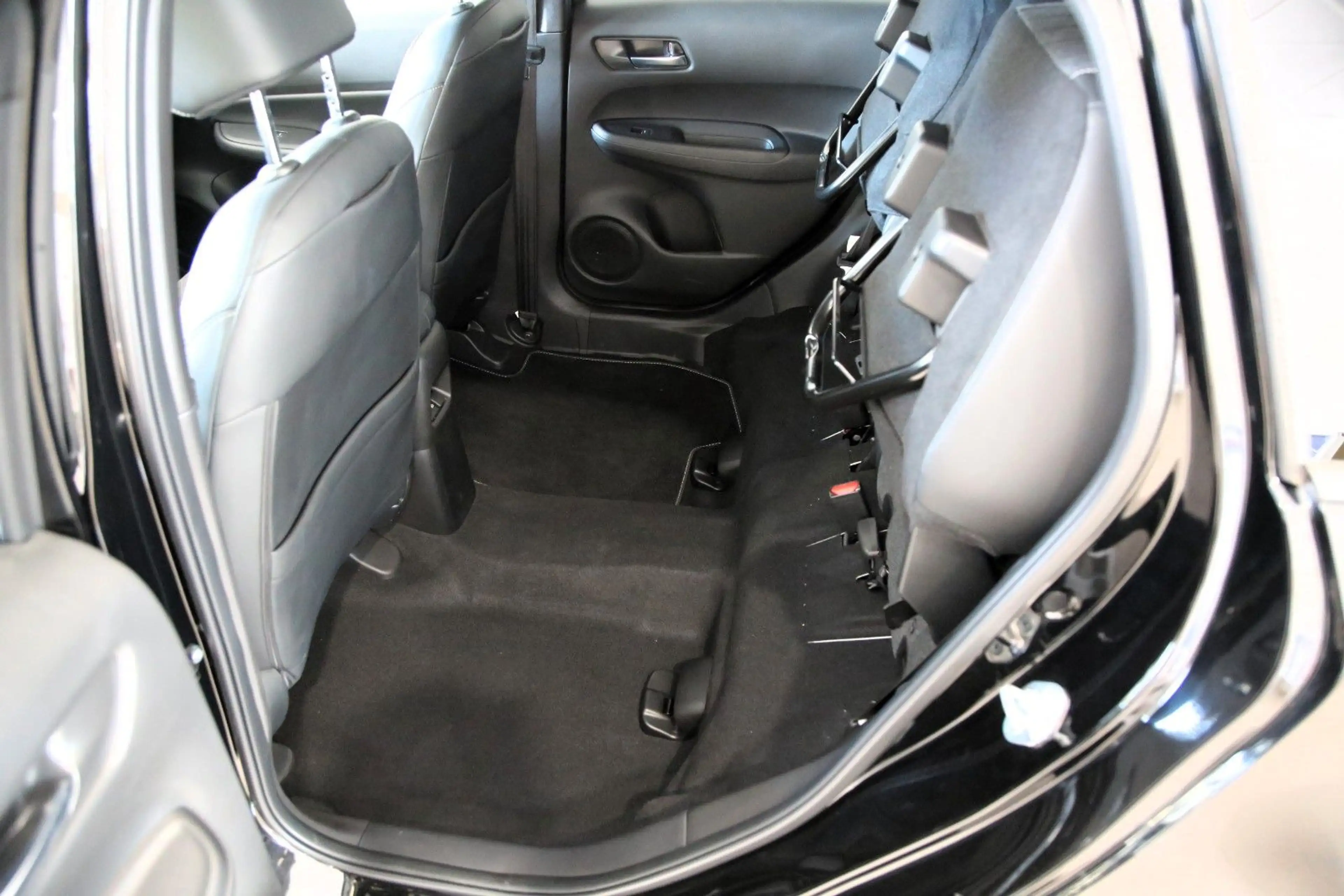 Honda Jazz 1.5 i-MMD Hybrid Advance RFK SHZ LHZ DAB — photo 7