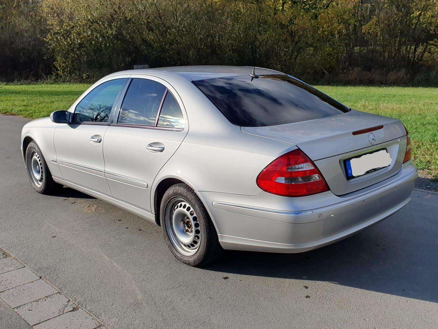Second hand Mercedes Benz E-Class 240