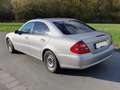 Mercedes-Benz E 240 Elegance Silber - thumbnail 1