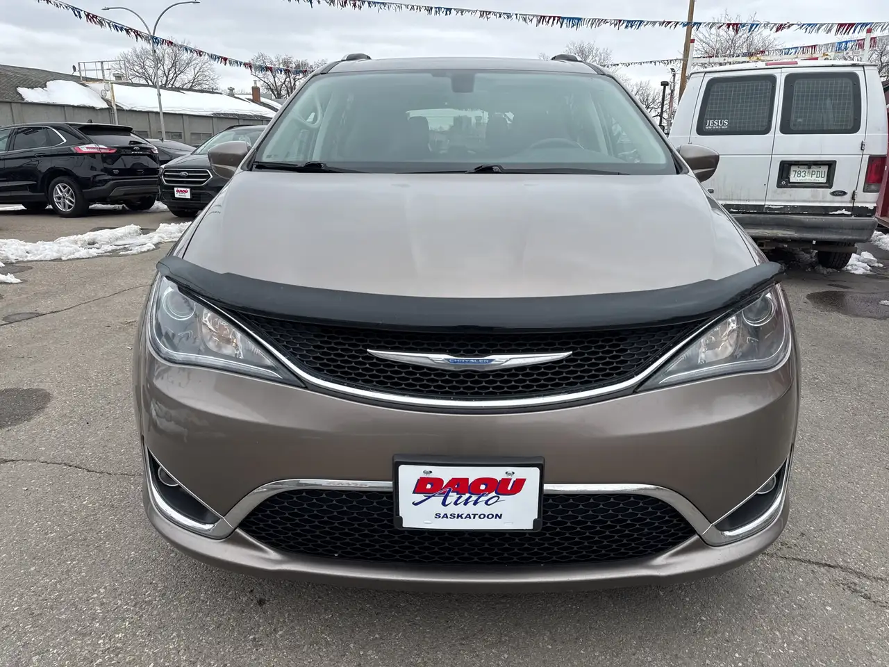 Chrysler Pacifica photo Chrysler Pacifica