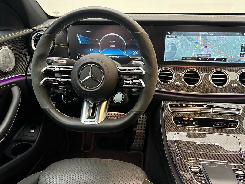 Mercedes-Benz E 63 AMG S 4M+ Carbon Drivers-P Panorama Keramik — photo 9