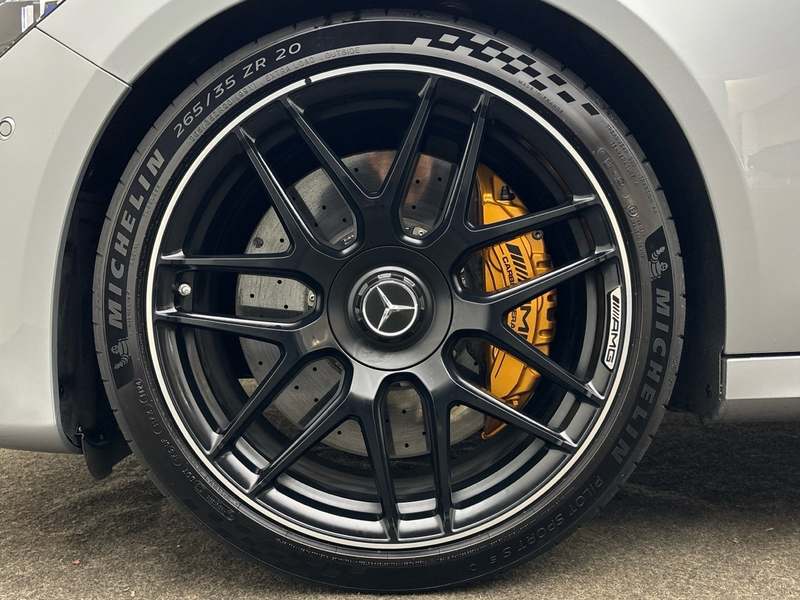 Mercedes-Benz E 63 AMG S 4M+ Carbon Drivers-P Panorama Keramik — photo 8