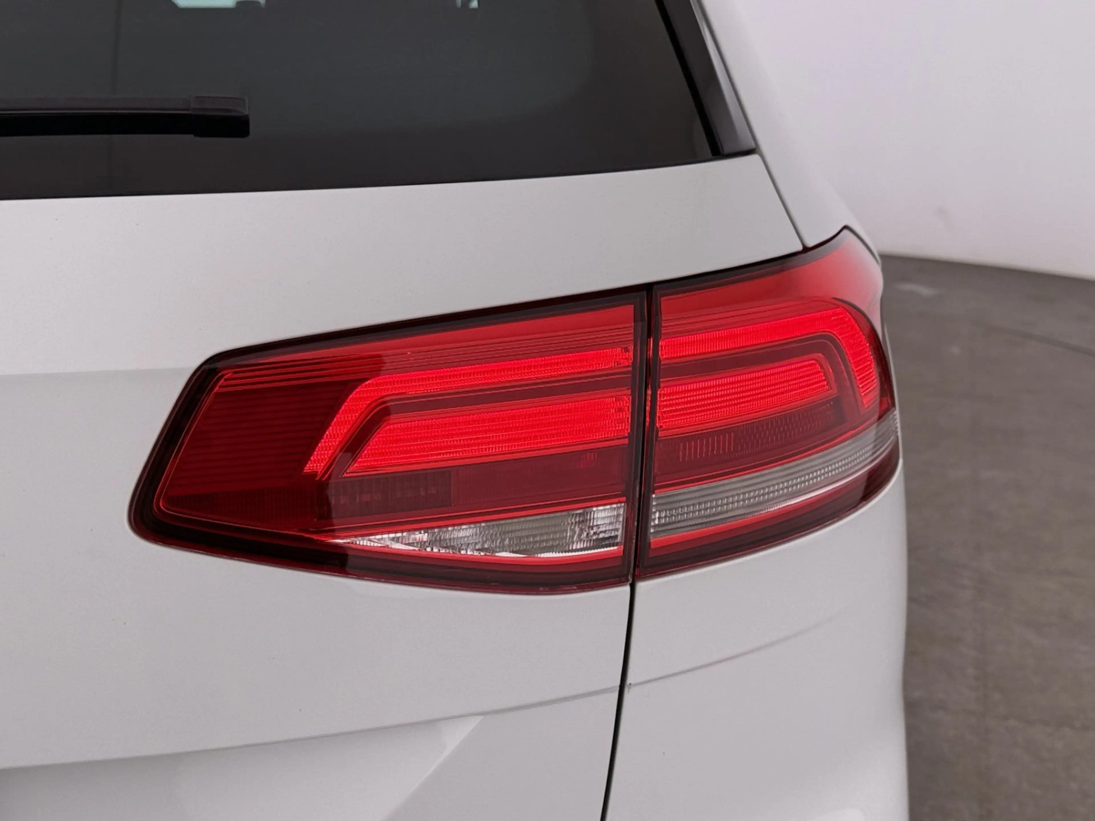 Volkswagen Passat Alltrack Passat Variant 2.0 TDI 4Motion Alltrack Aut LED — photo 11