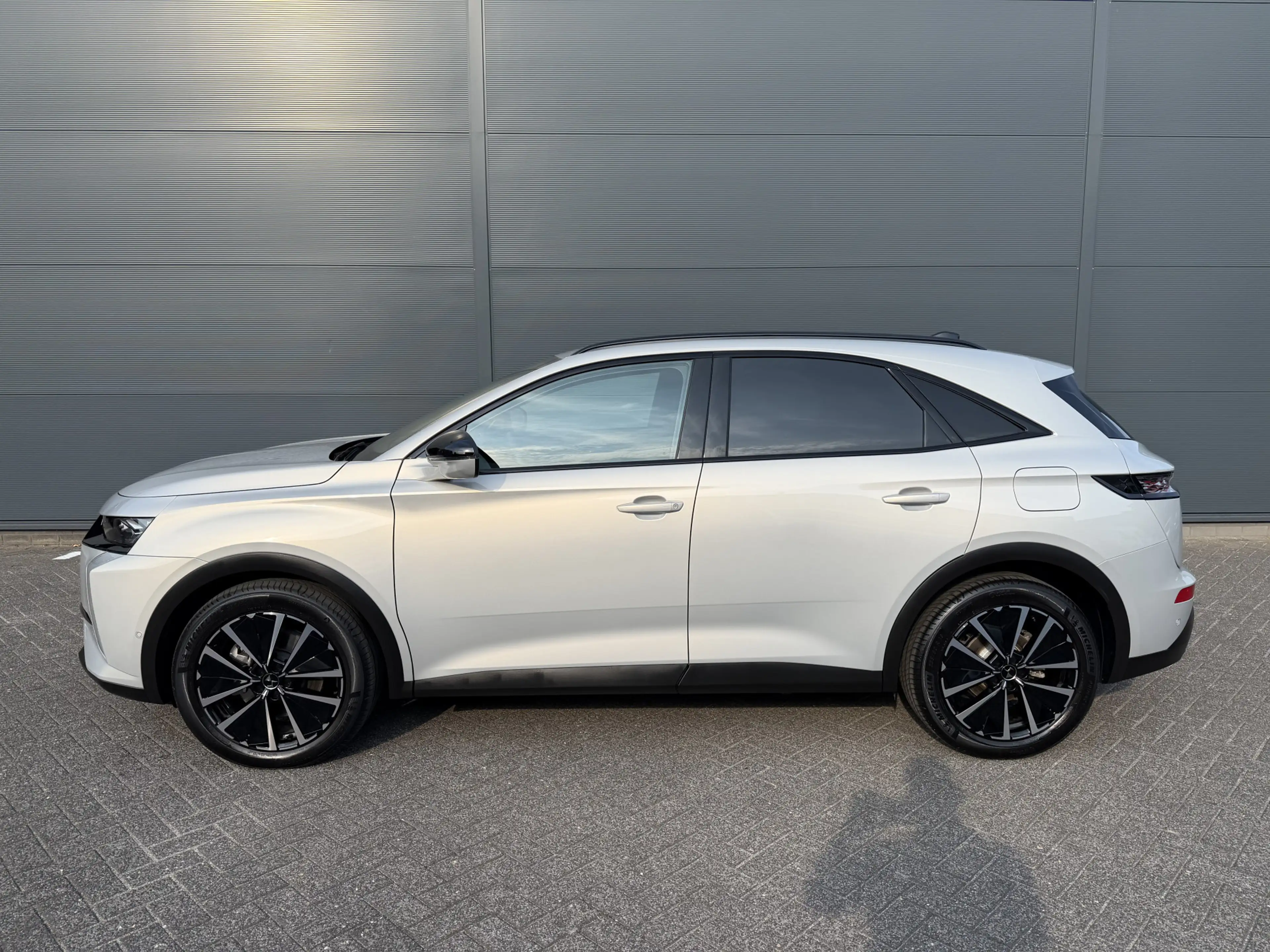DS Automobiles DS 7 225pk PHEV Pallas (Elektrisch Schuifdak - Elektris — photo 2
