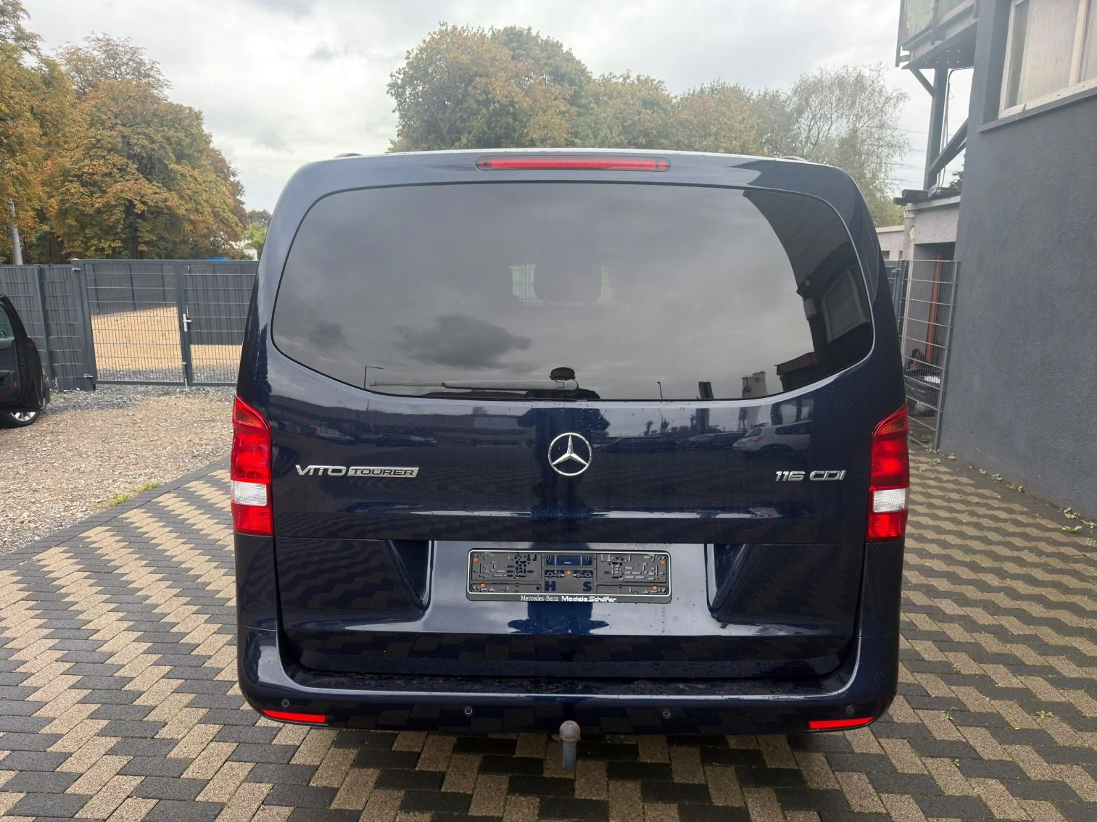 Mercedes-Benz Vito Tourer 116 CDI RWD lang Edition — photo 5