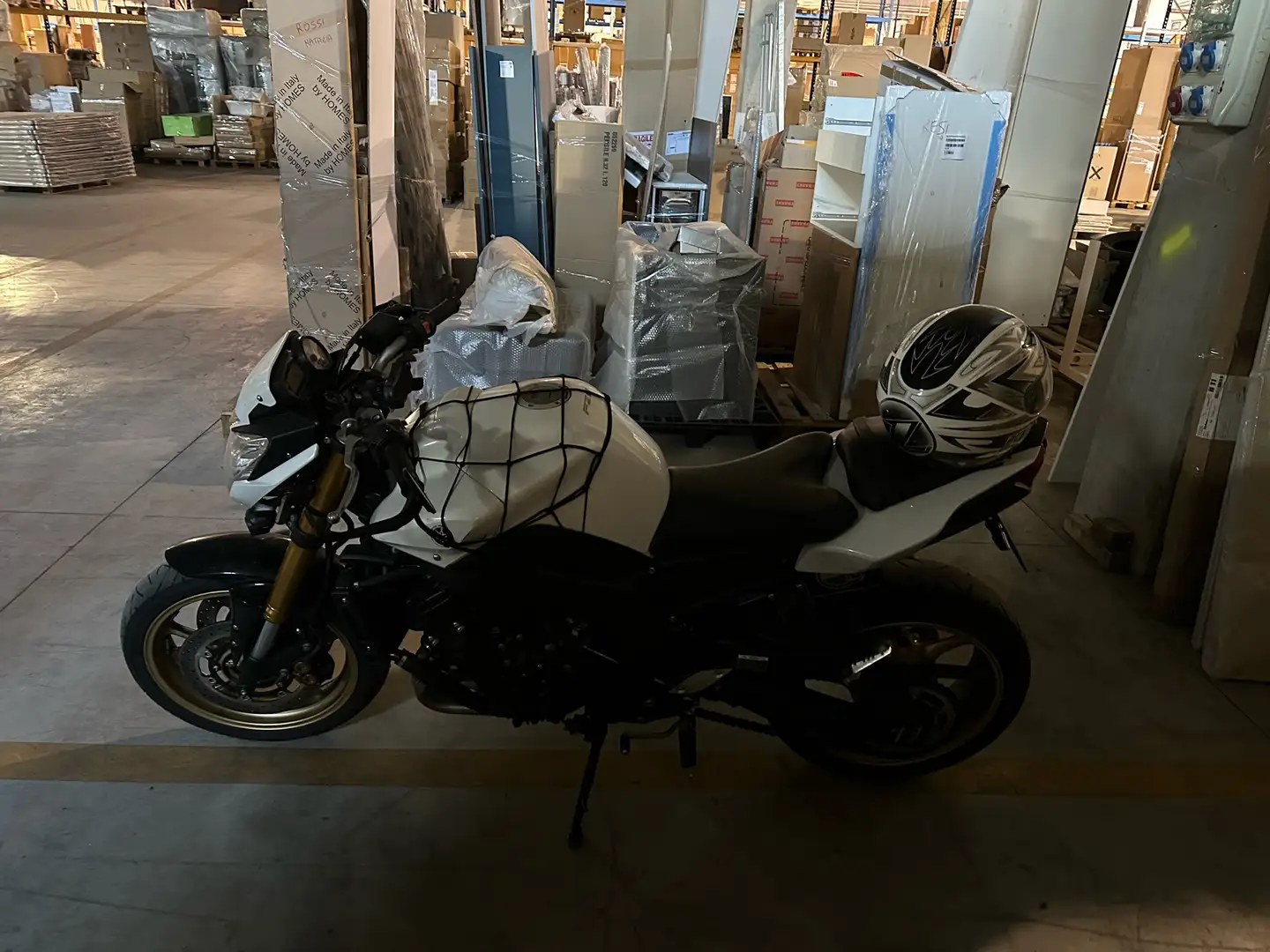 Yamaha FZ 8 Bianco - 1