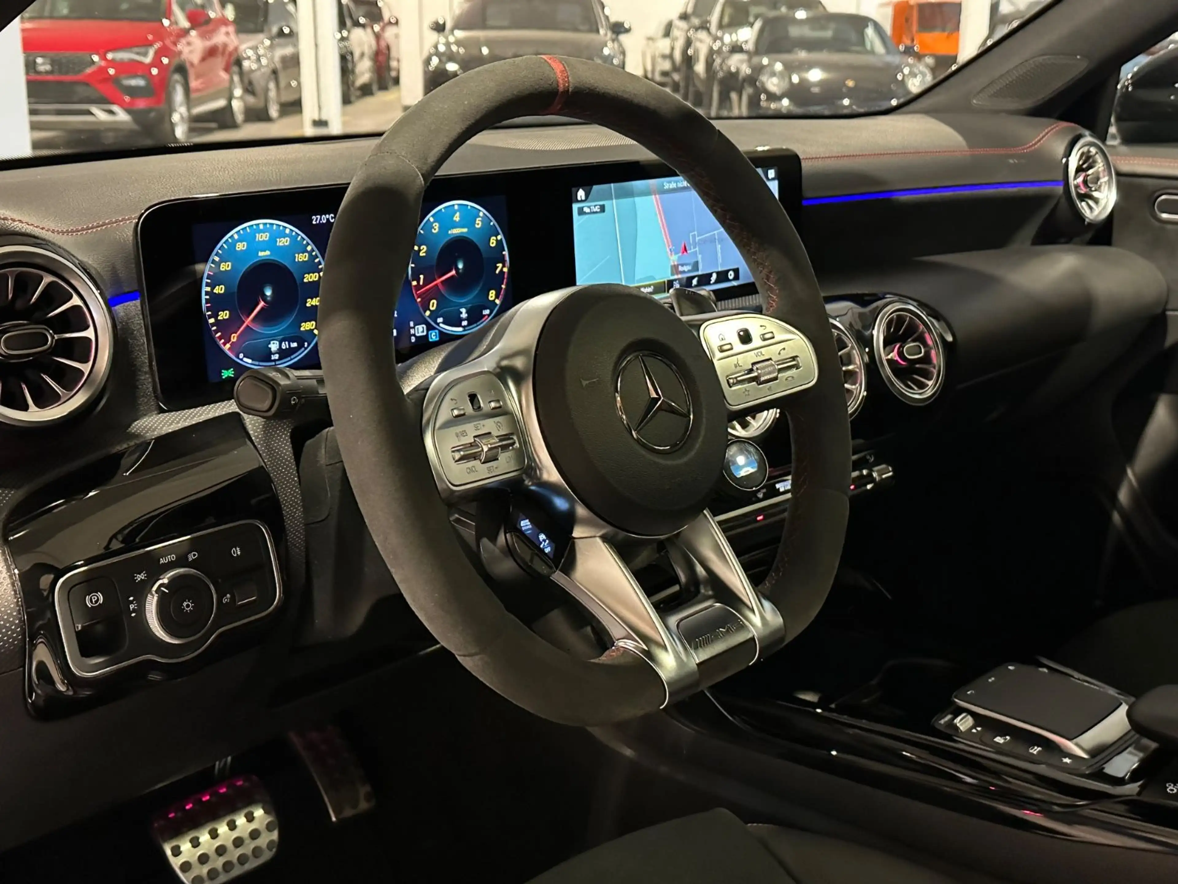 Mercedes-Benz CLA 35 AMG 4Matic *Pano,Night-Paket,Multibeam* — photo 14