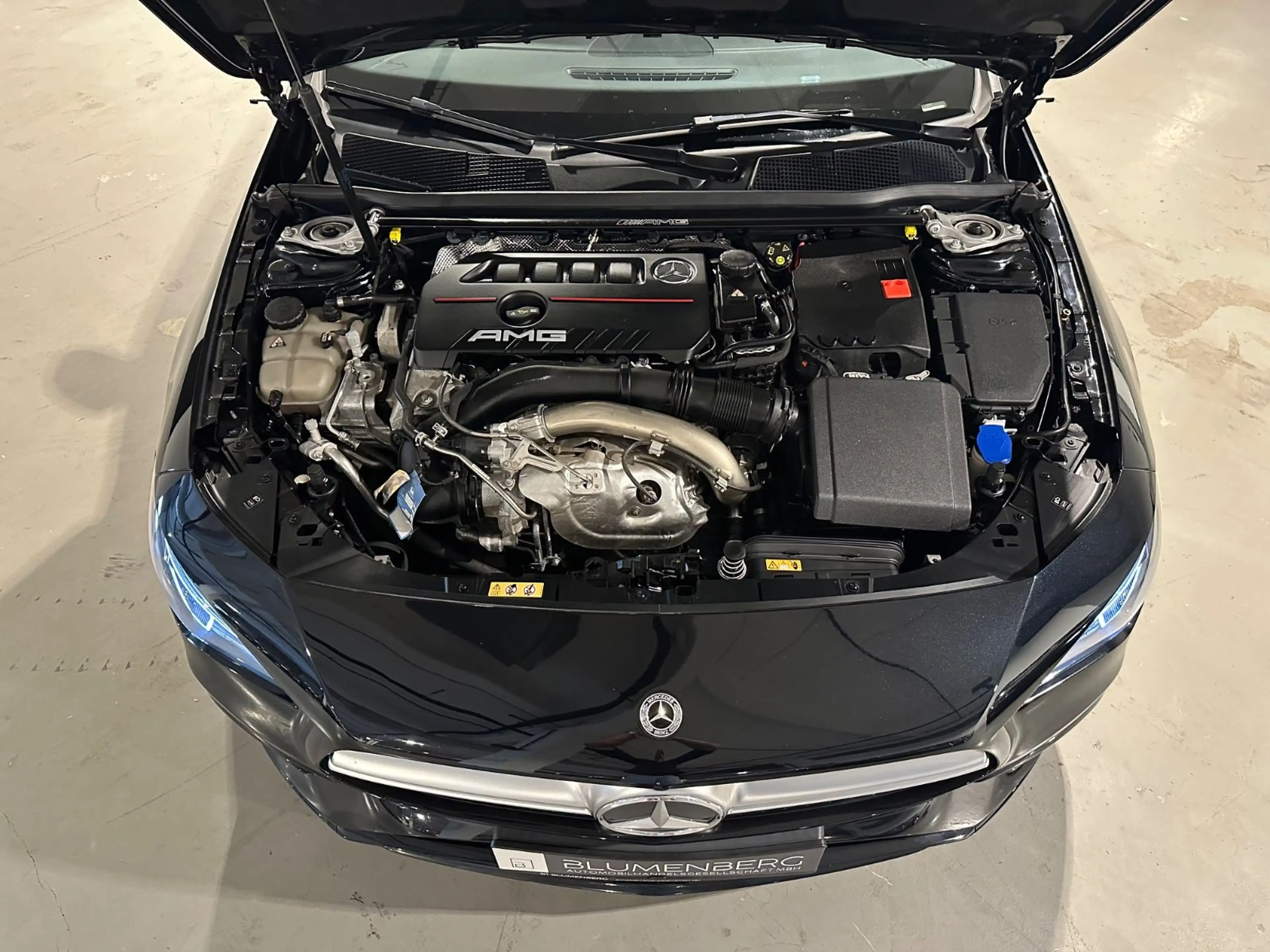 Mercedes-Benz CLA 35 AMG 4Matic *Pano,Night-Paket,Multibeam* — photo 7