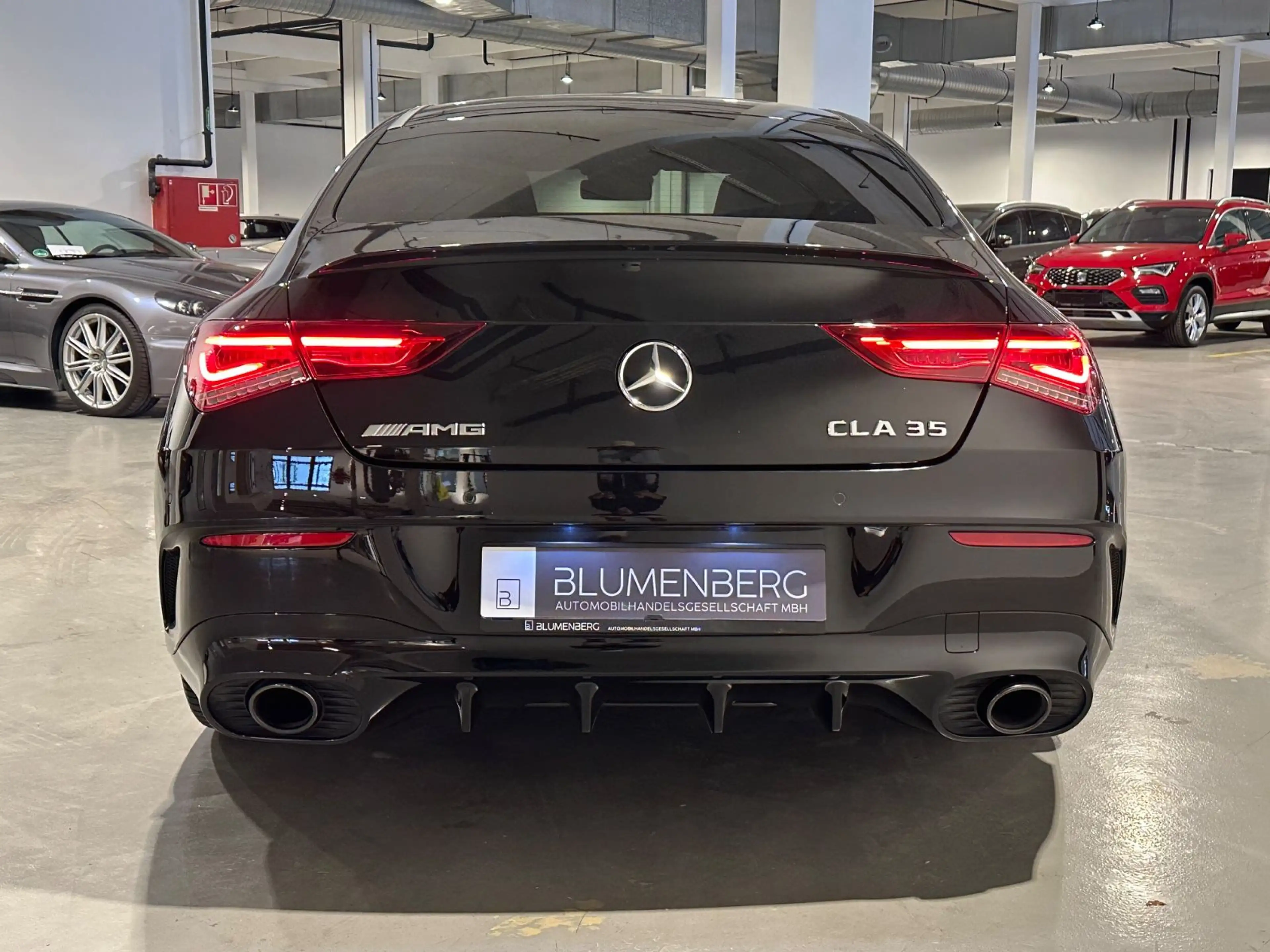 Mercedes-Benz CLA 35 AMG 4Matic *Pano,Night-Paket,Multibeam* — photo 8