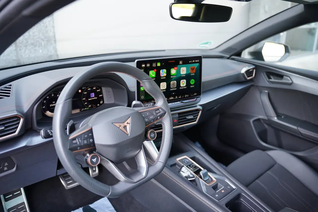 Cupra Leon 1.5 eTSI DSG * KEYLESS / CAMERA / STUURVERWARMING / ZETELVERWARMING / DODEHOEK /, миниатюра 5