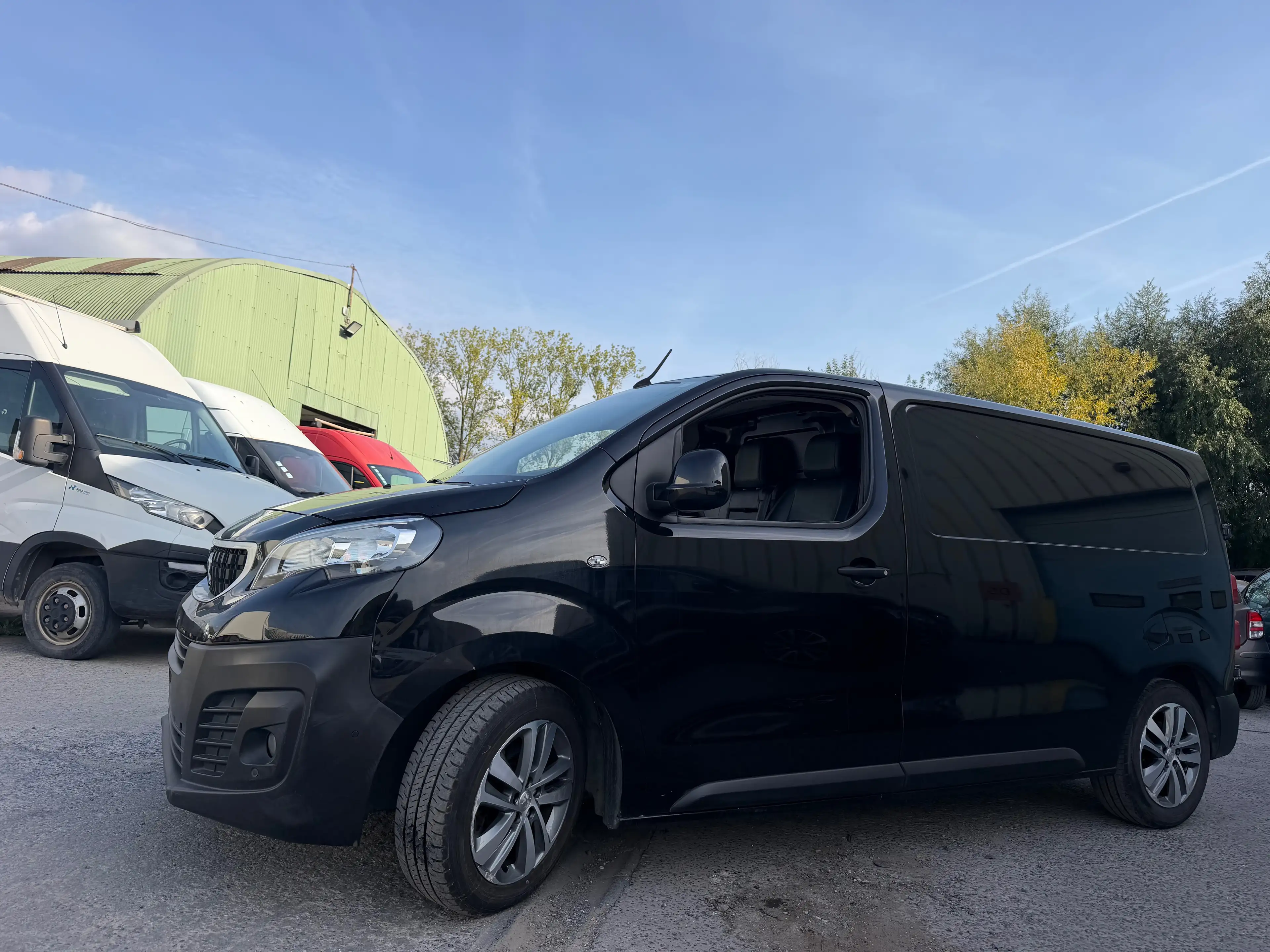 Peugeot Expert 2.0 BlueHDi L1 Compact Premium Pack S — photo 3