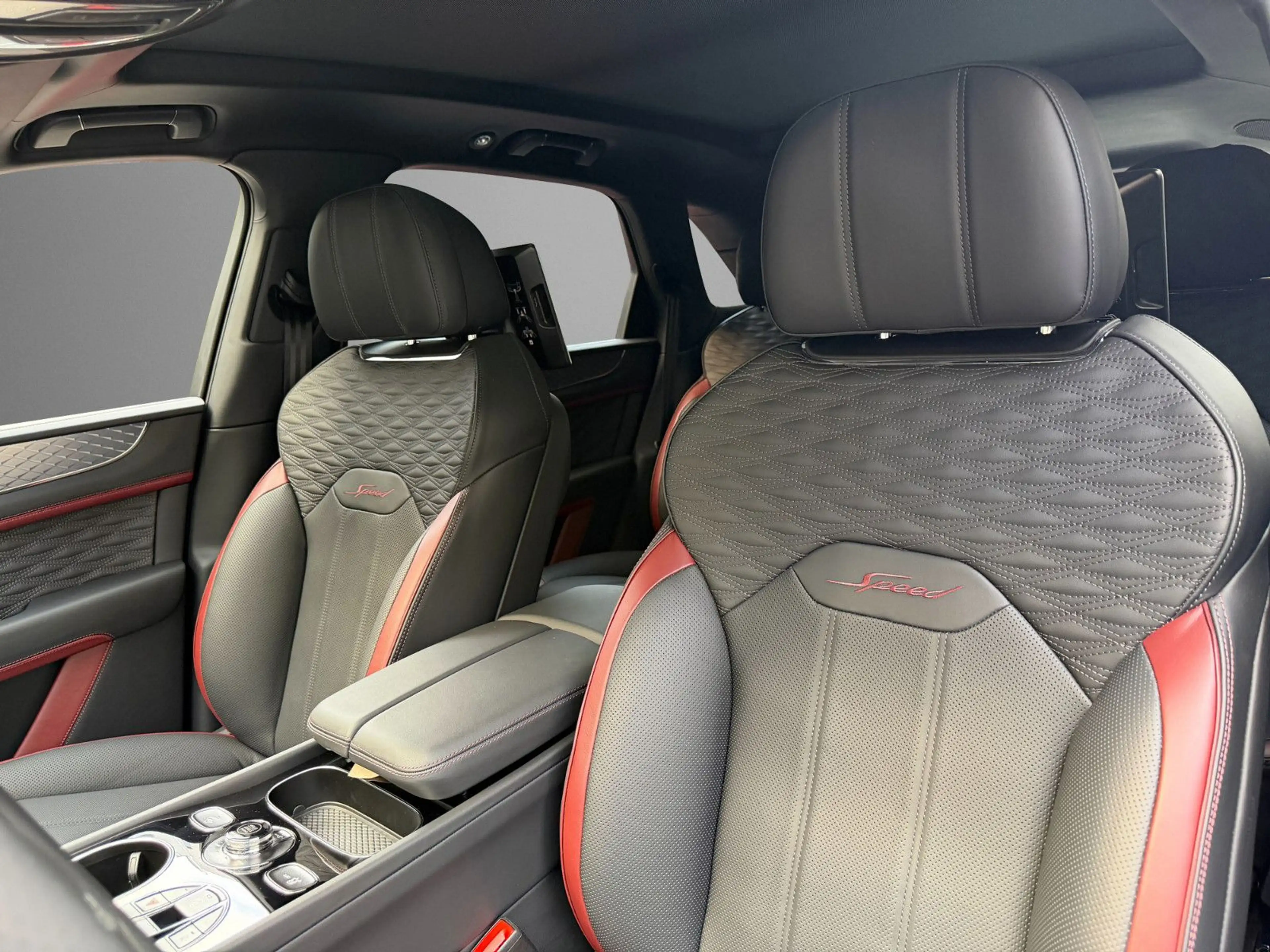 Bentley Bentayga V8 SPEED LP € 384.076,- VOLLAUSSTATTUNG — photo 12