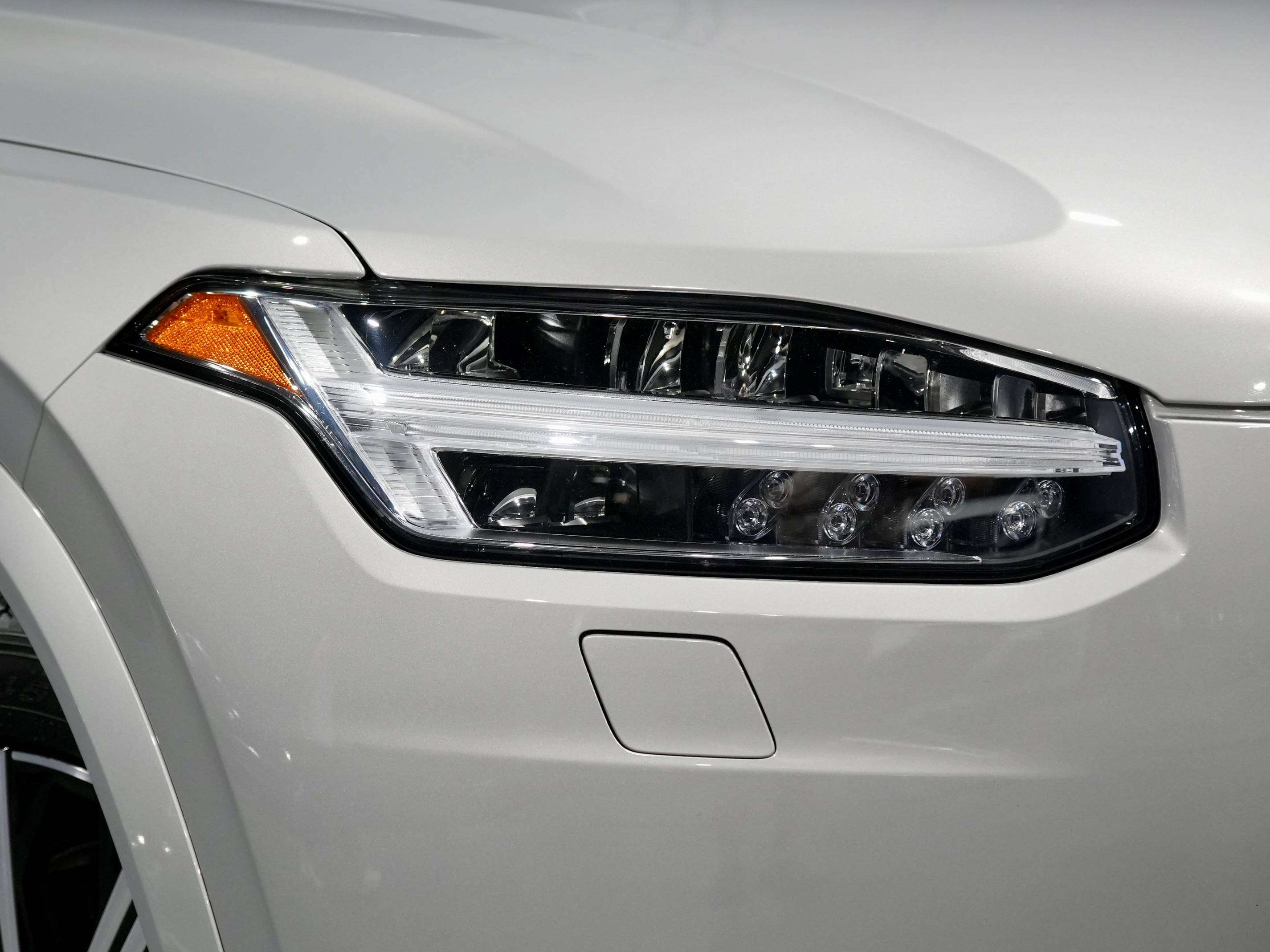 2023 Volvo XC90