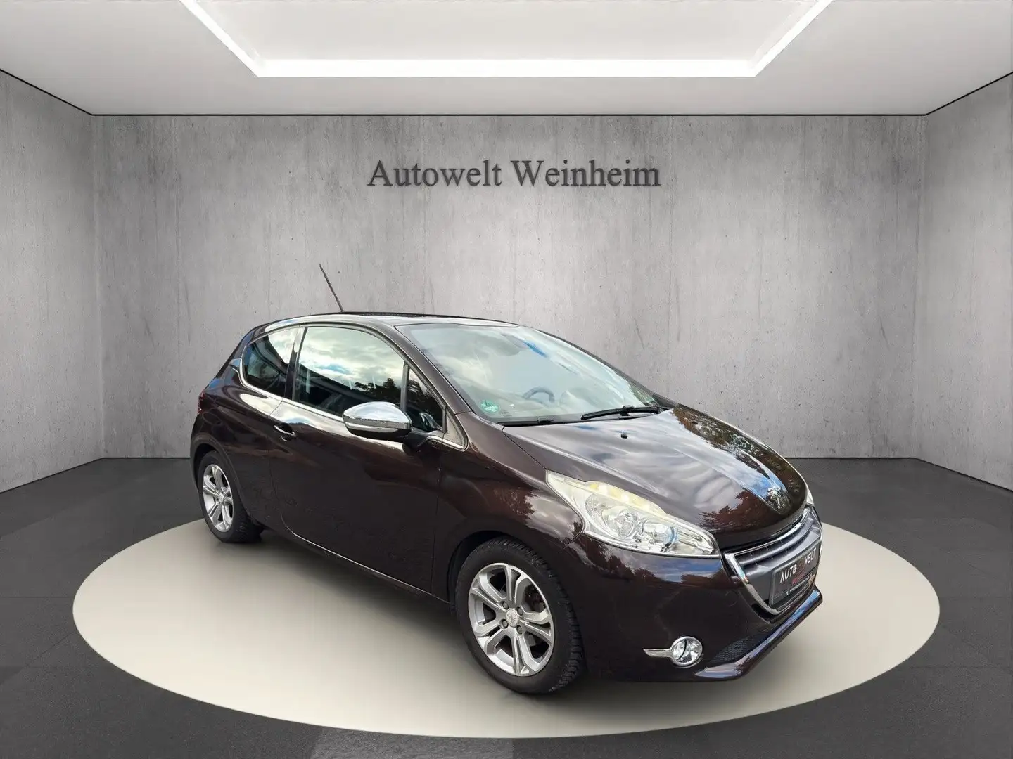 Peugeot 208 °ALLURE°1HAND°NUR64TKM°TEMPOMAT°LEDER°SHZ°PDC Brun - 1