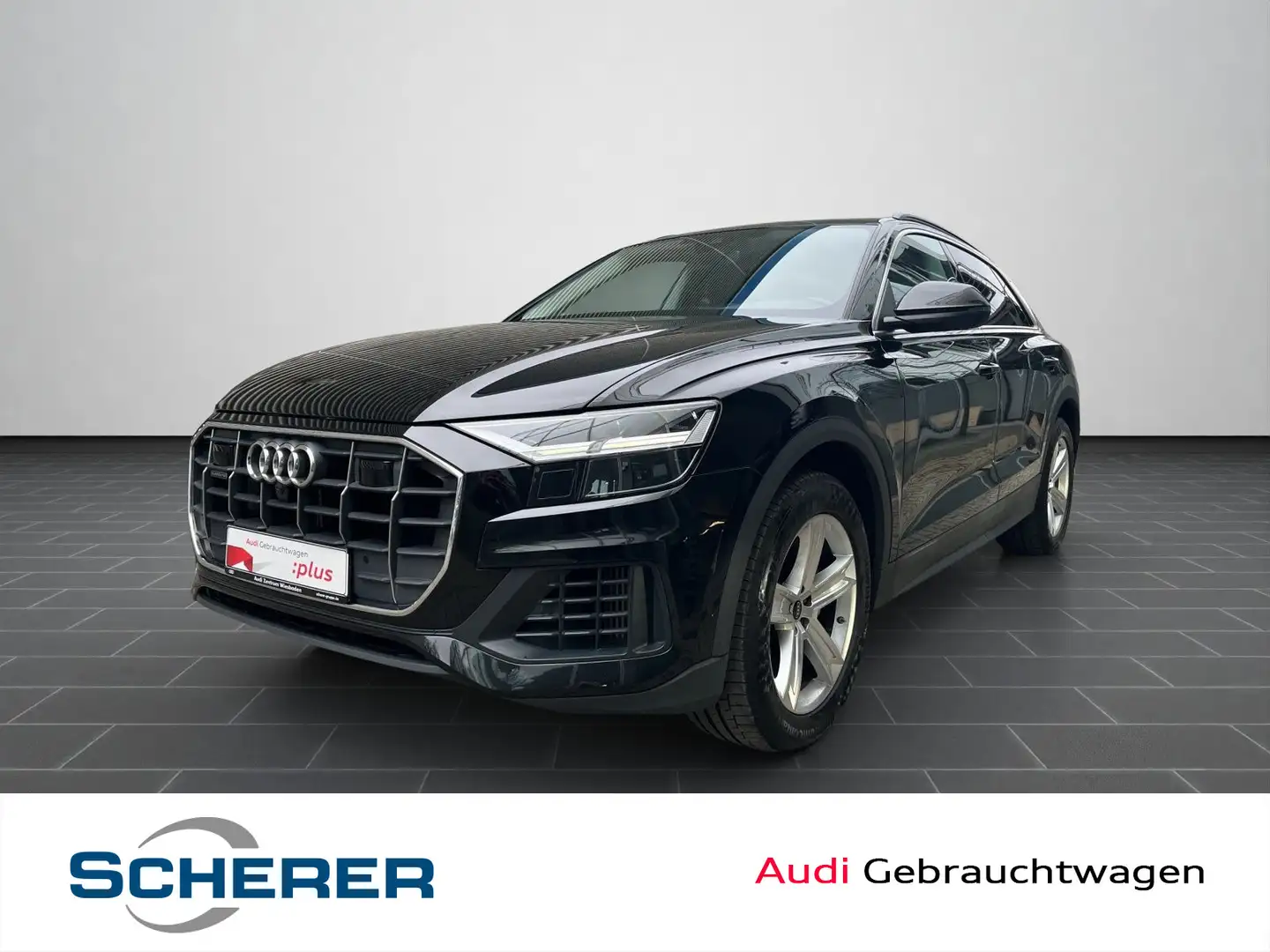 Audi Q8 55 TFSI quattro 250(340) kW(PS) tiptronic Schwarz - 1