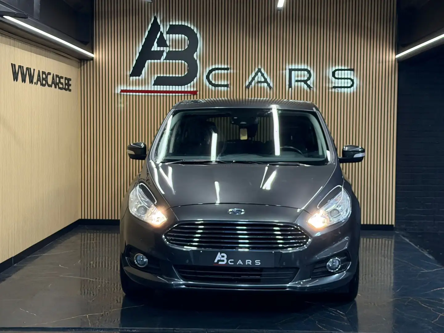 Ford S-Max 2.0 TDCi * 7 PLACES * GARANTIE 12 MOIS * Gris - 2