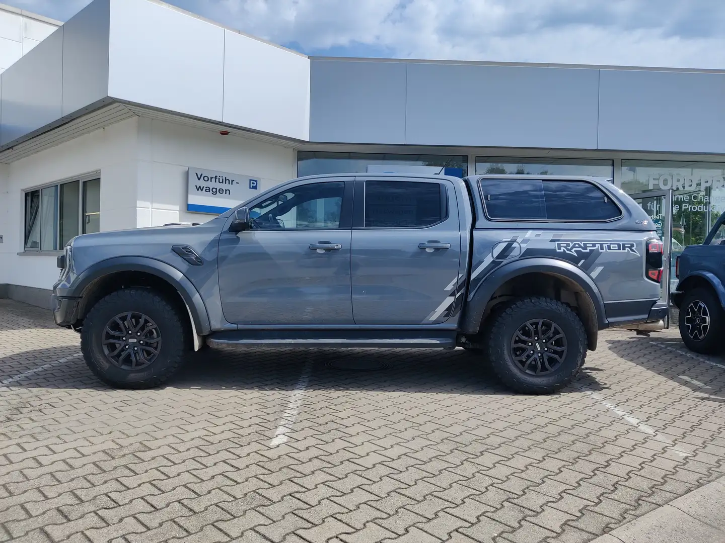 Ford Ranger Raptor e-4WD Doppelkabine Grau - 2