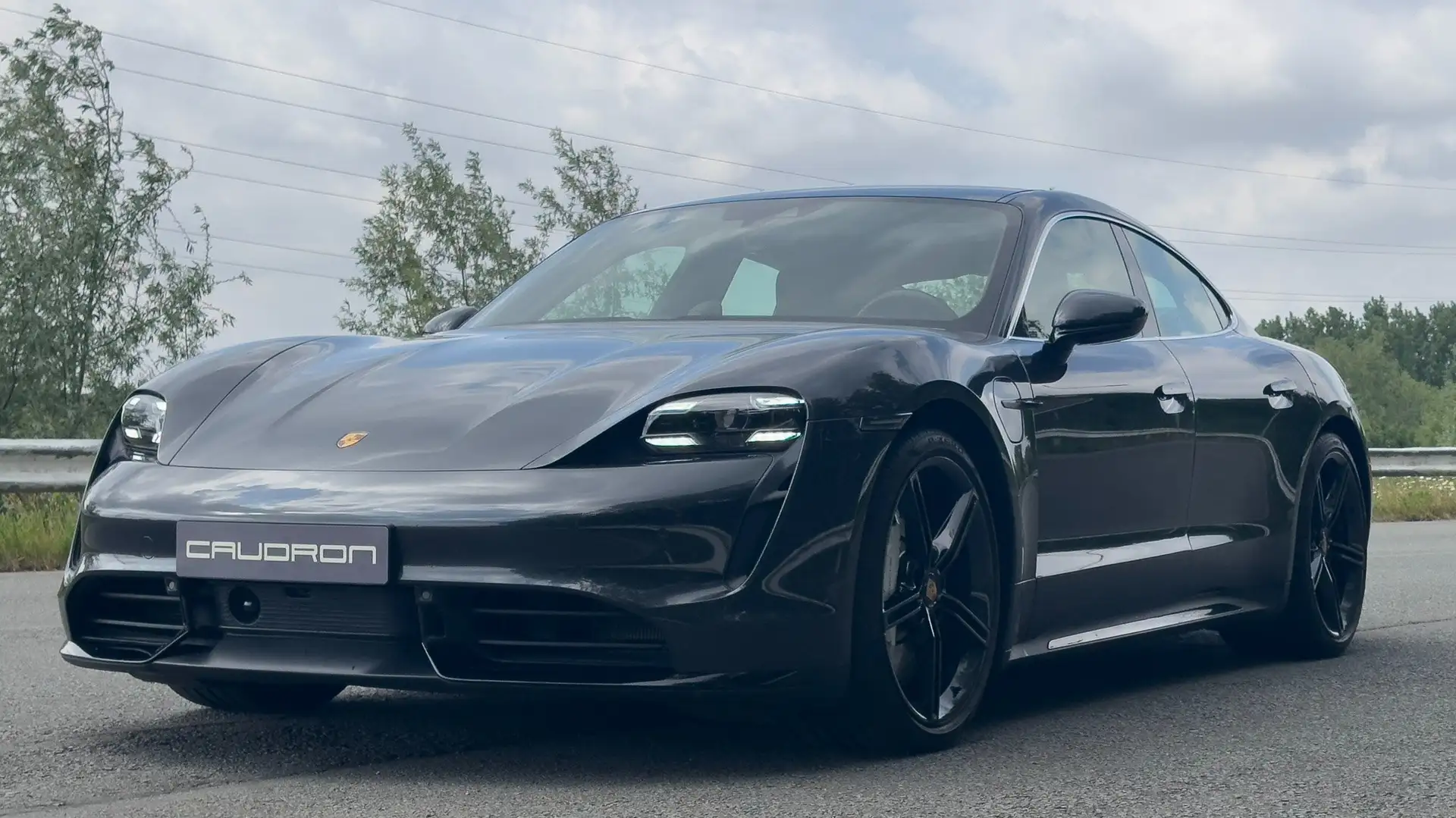 Porsche Taycan 'Turbo' 93.4 kWh ✔Full | Pano | Wood Interior Gris - 1