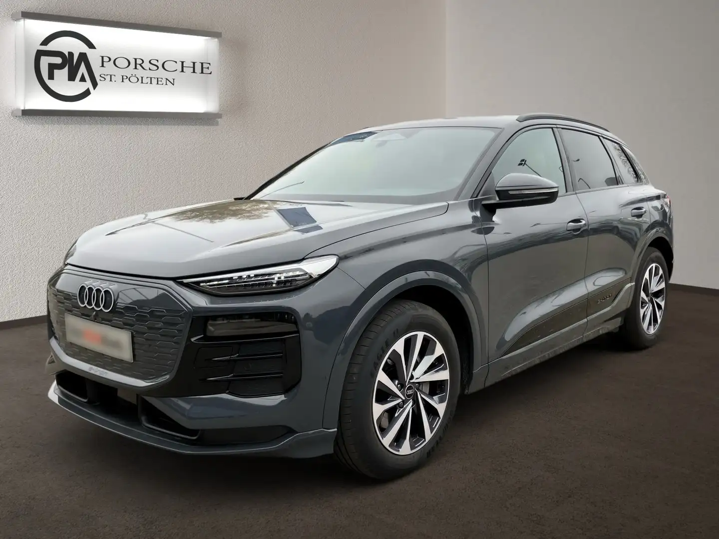 Audi Q6 e-tron quattro business Gris - 2