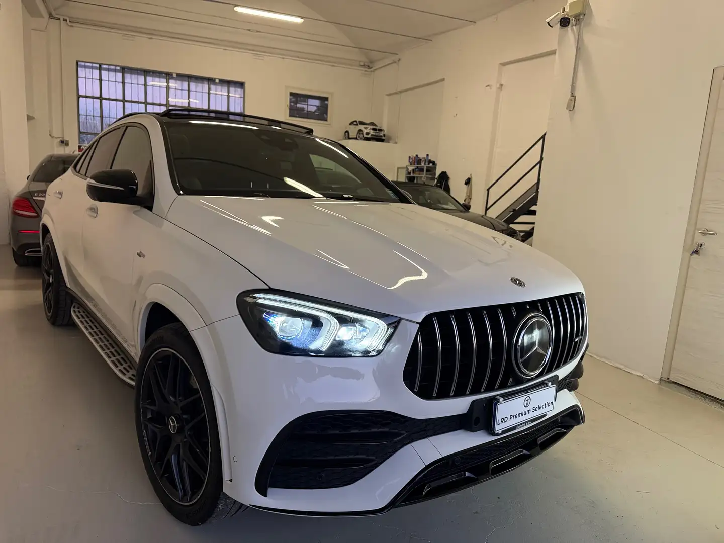 Mercedes-Benz GLE 53 AMG Coupe 4Matic+ Mhev 455cv Premium Pro Top di Gamma White - 2