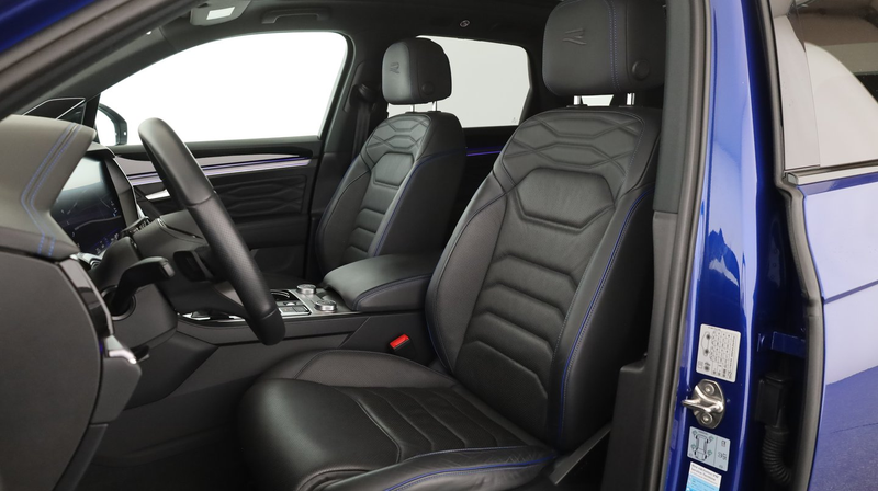 Volkswagen Touareg R eHybrid 4MOTION — photo 9