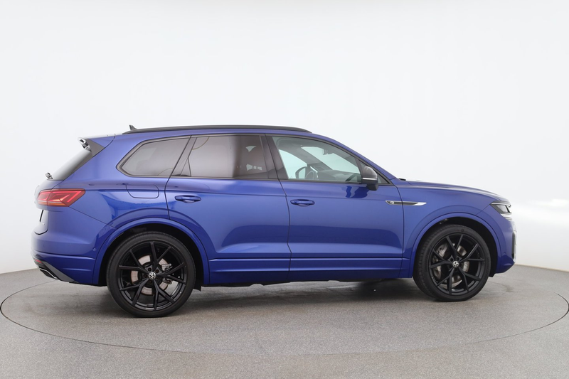 Volkswagen Touareg R eHybrid 4MOTION — photo 6