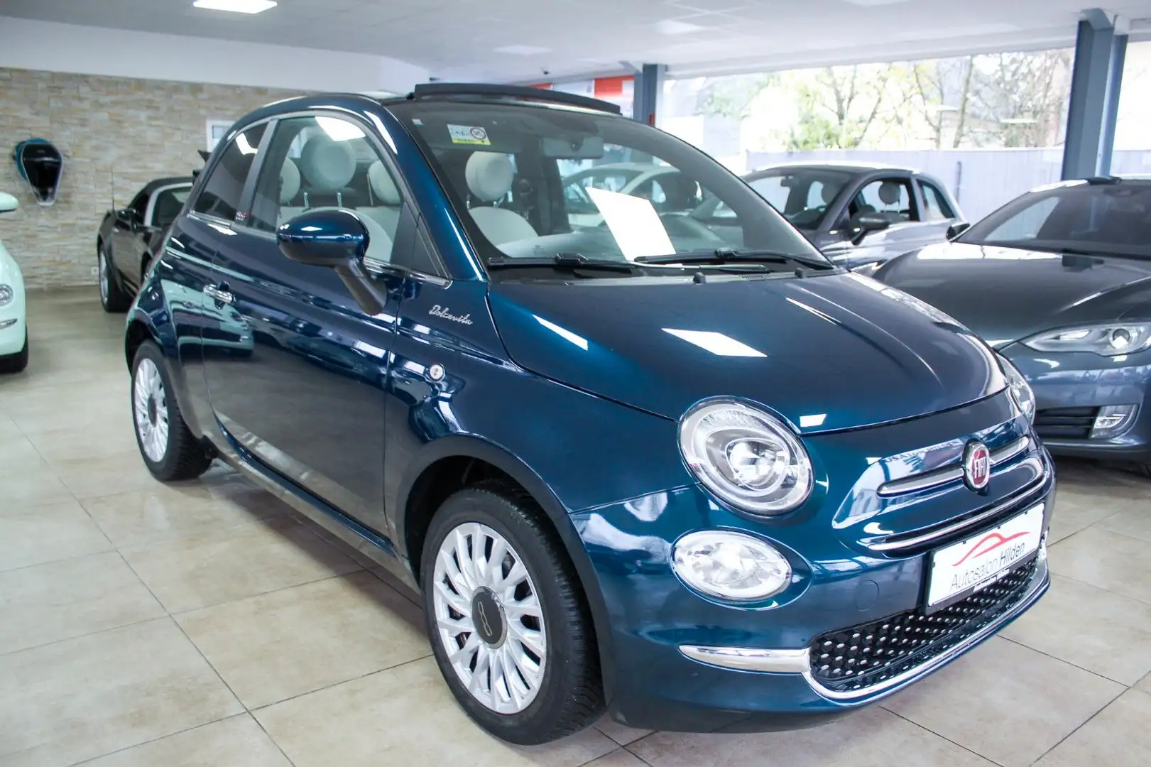 Fiat 500C 1.0 DolceVita Cabrio Carplay PDC 1.Hand Blau - 1
