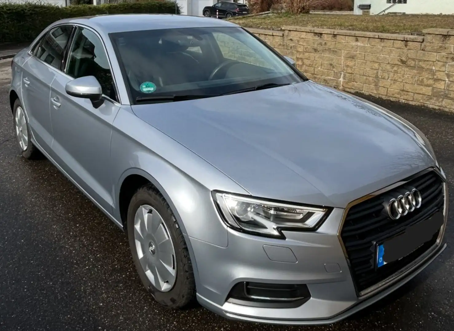 Audi A3 A3 Limousine 30 TFSI Limousine design Silber - 1