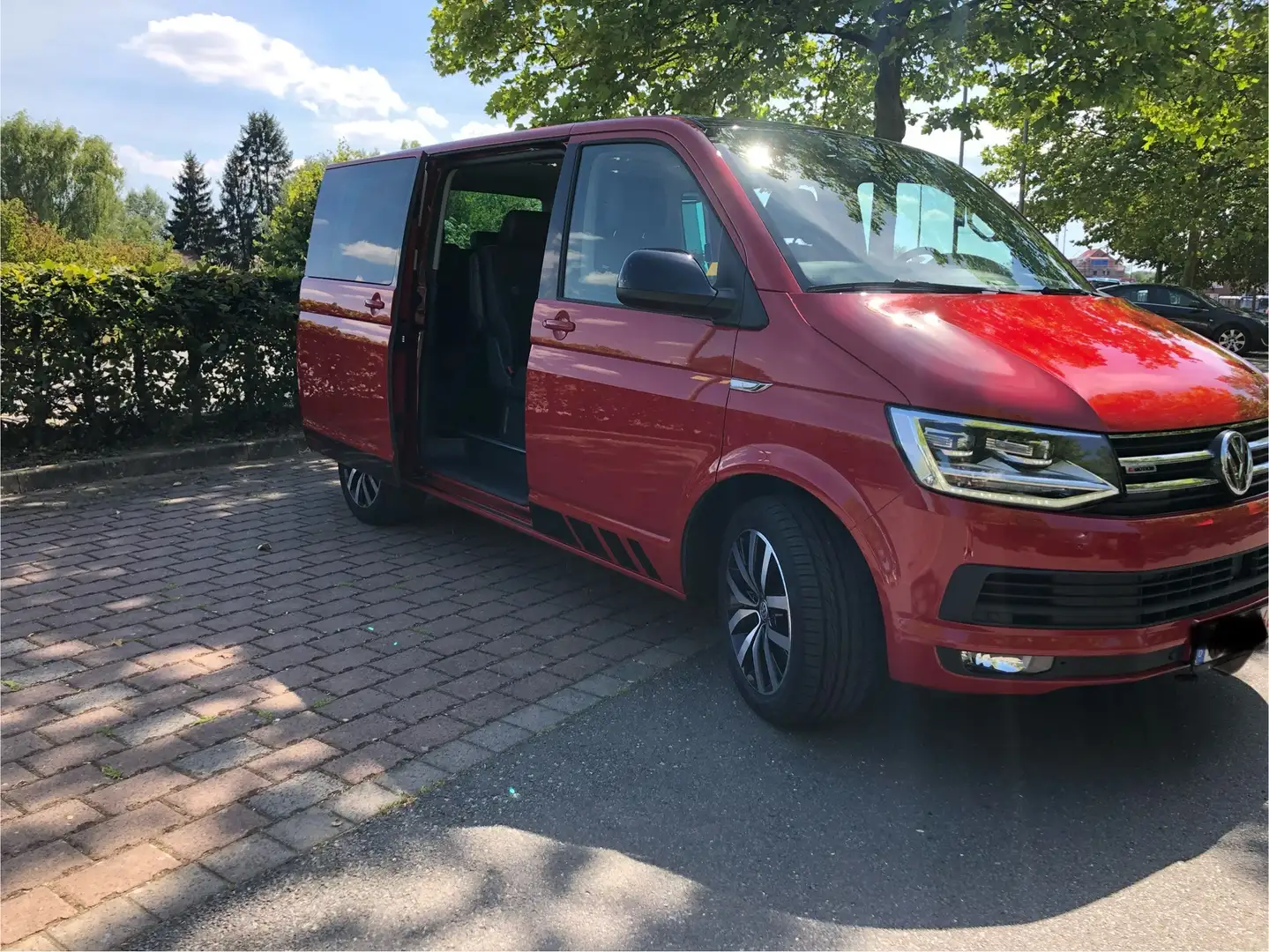 Volkswagen T6 Multivan Multivan Edition 30 4Motion T6 Rot - 2