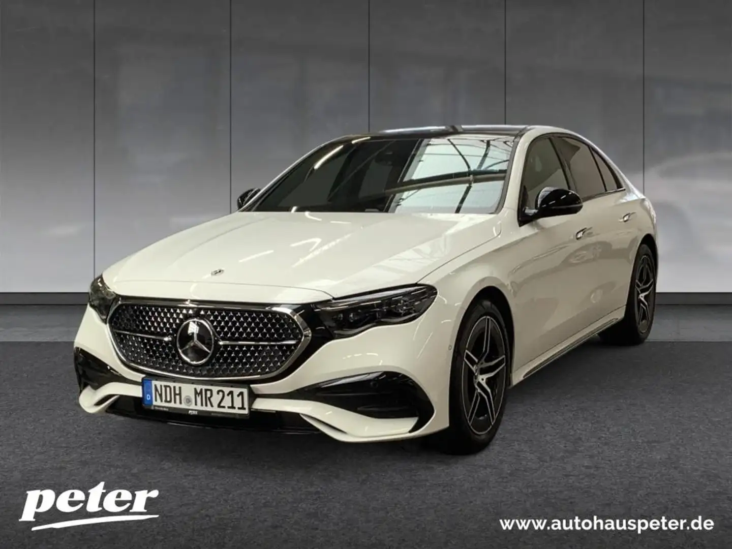 Mercedes-Benz E 200 Limousine AMG+NIGHT+19"+SUPERSCREEN+MEMORY Weiß - 1