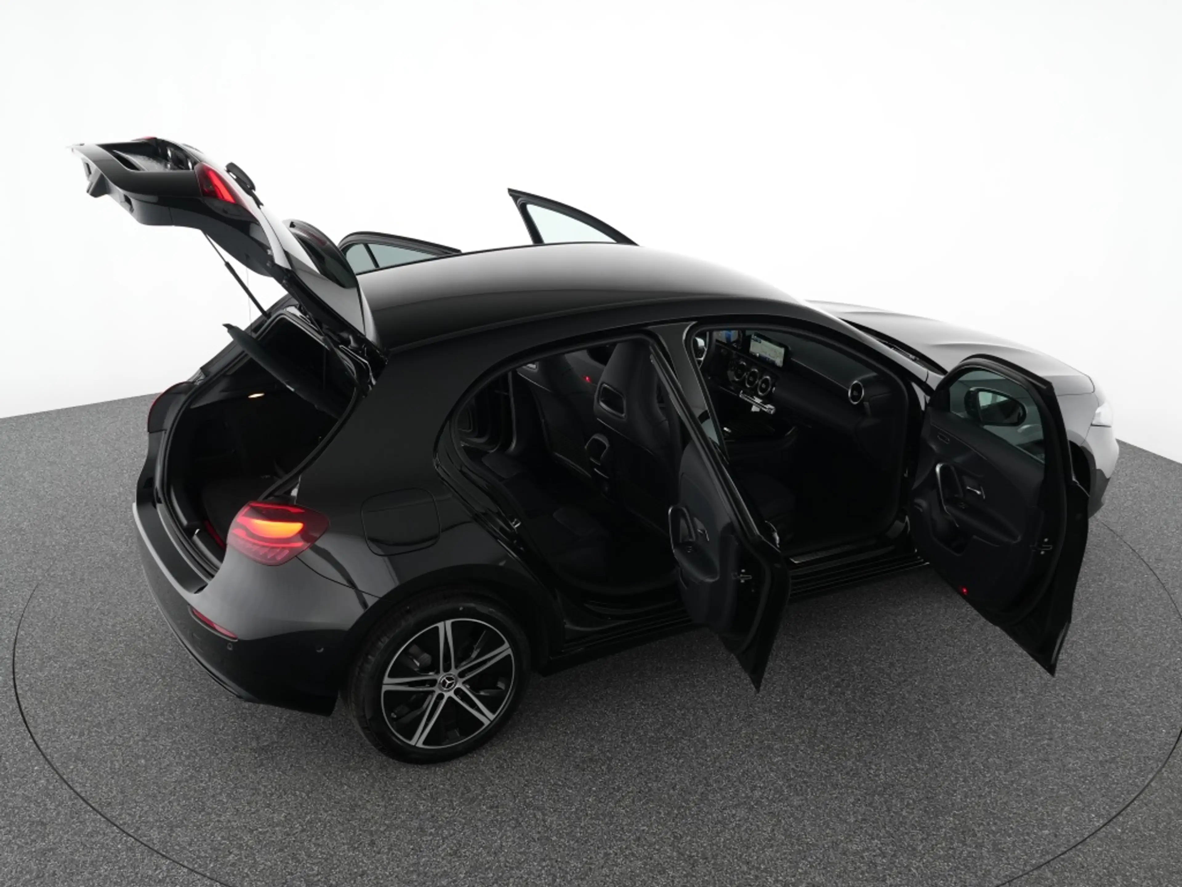 Mercedes-Benz A 250 e Progressive Night LED Kamera Automatik Nav — photo 13
