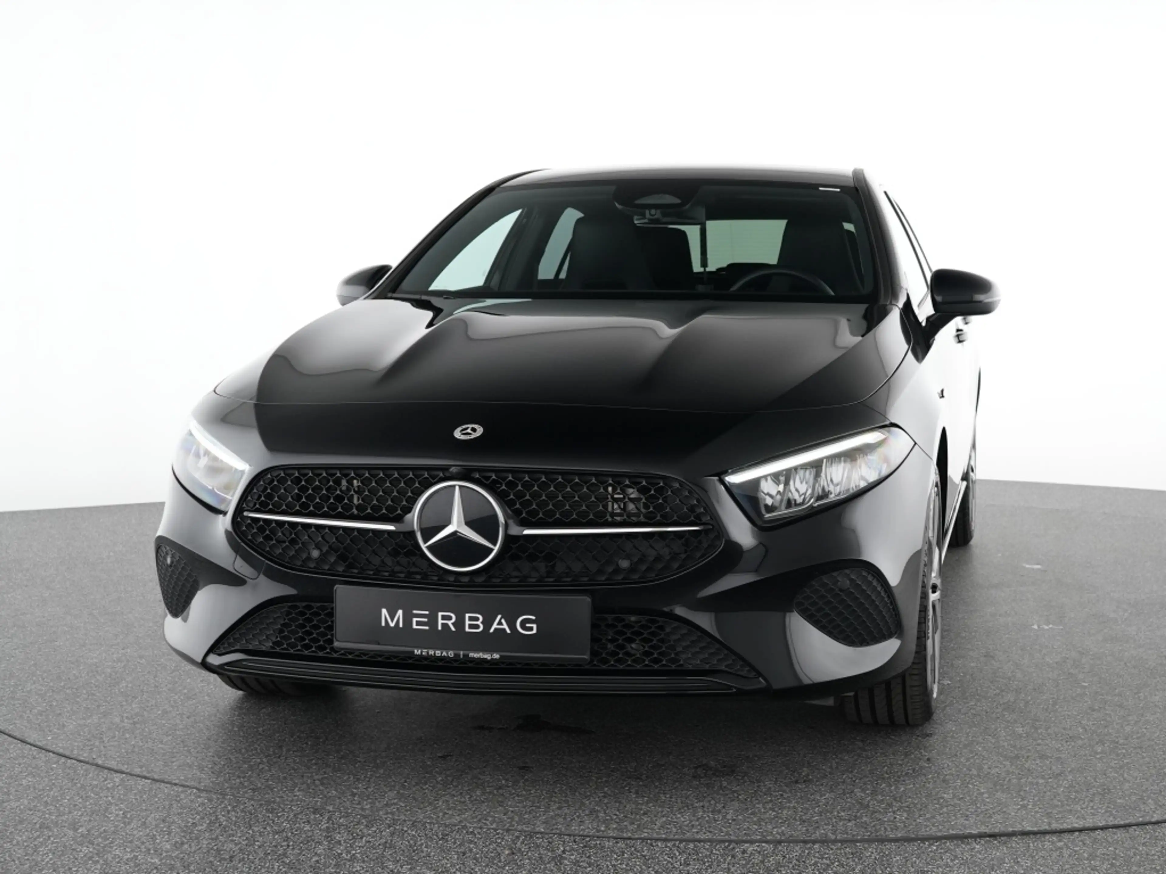 Mercedes-Benz A 250 e Progressive Night LED Kamera Automatik Nav — photo 2