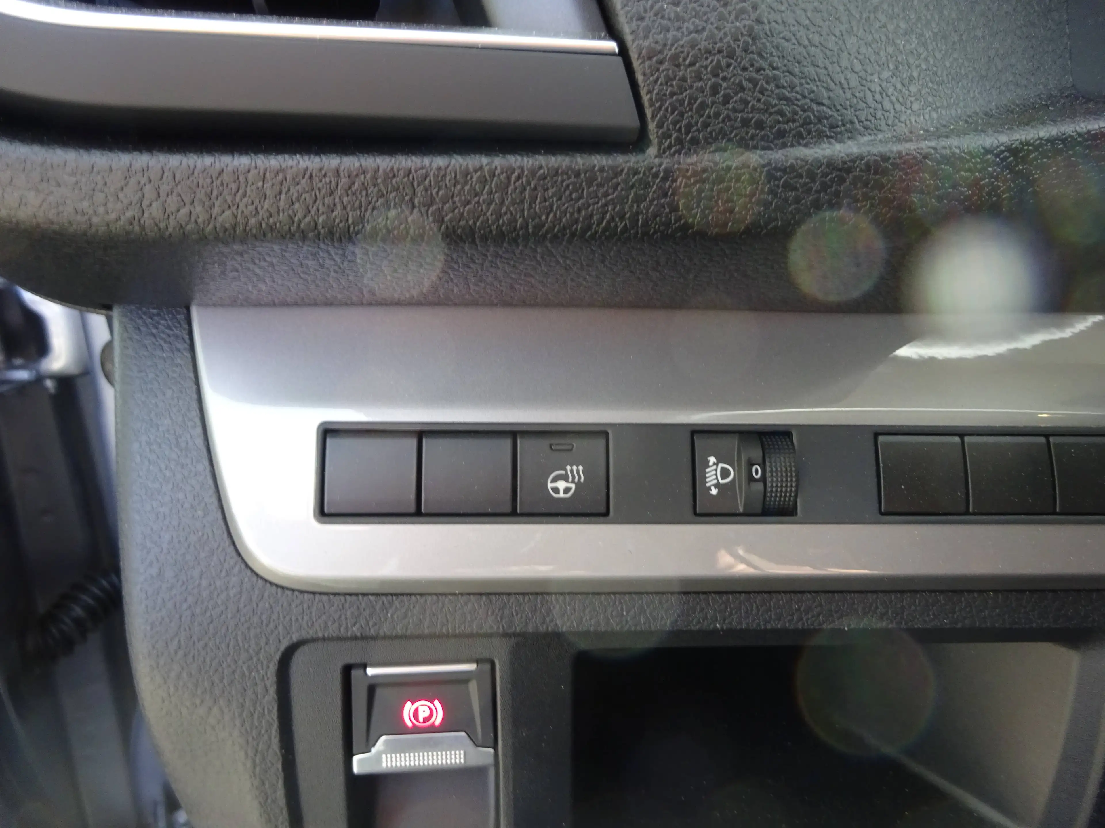 Peugeot Traveller -Sitzer(Rimini)Active L2/Klima/2xSchiebetüren/PDC/AHK abnehmbar/Klima-paket/Driver-Paket/ — photo 13