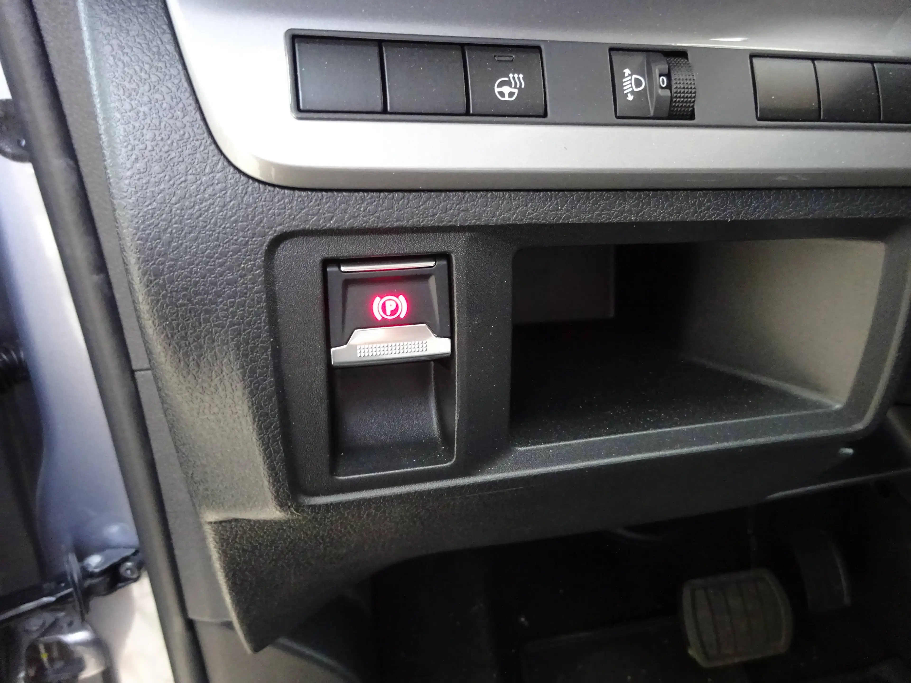Peugeot Traveller -Sitzer(Rimini)Active L2/Klima/2xSchiebetüren/PDC/AHK abnehmbar/Klima-paket/Driver-Paket/ — photo 15