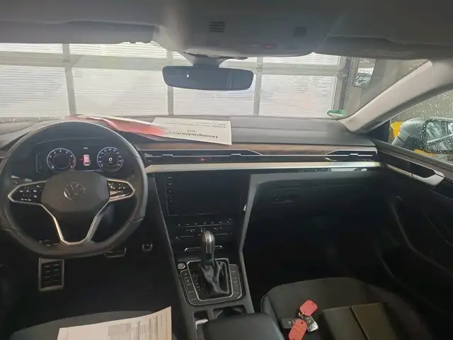 Volkswagen Arteon view 8
